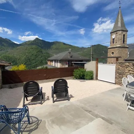 Maison De Famille Rustique Et Renovee Chez Mouichou Holiday home Gesties
