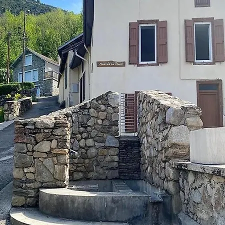 Maison De Famille Rustique Et Renovee Chez Mouichou Holiday home *