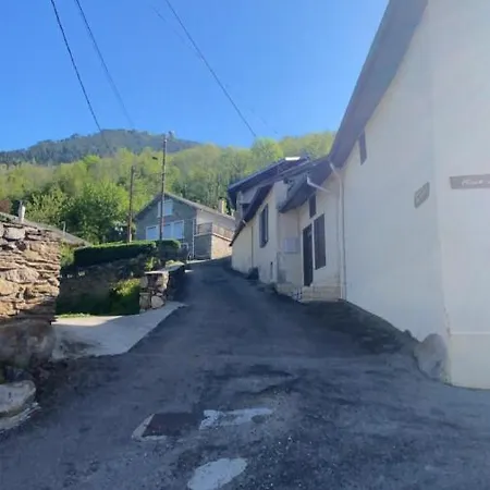 Maison De Famille Rustique Et Renovee Chez Mouichou Dom wakacyjny Gesties