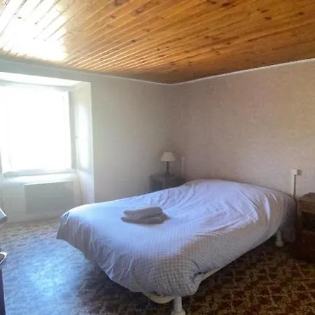 Maison De Famille Rustique Et Renovee Chez Mouichou * Gesties